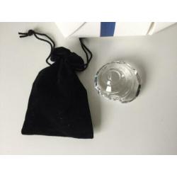 Swarovski schelp en bloemetjes.