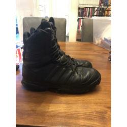 Adidas GSG-9.7 BERGSCHOENEN