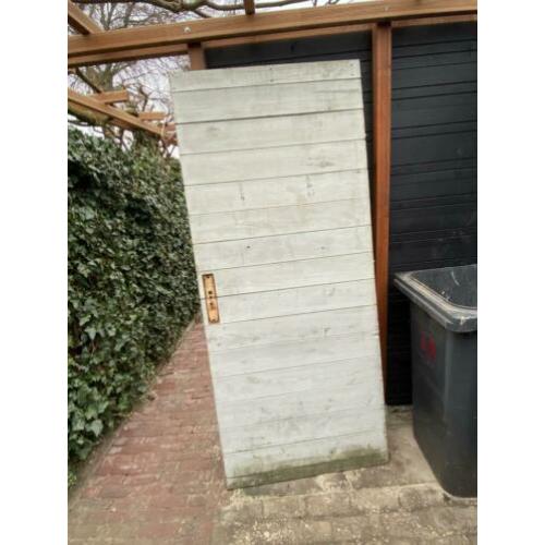 Tuinpoort van vurenhout