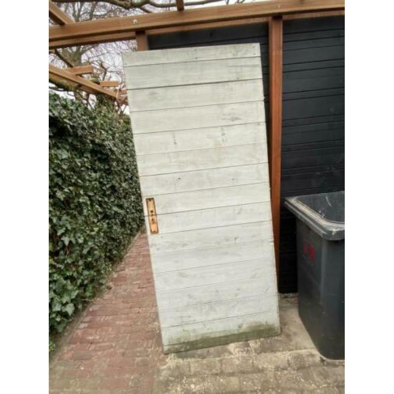 Tuinpoort van vurenhout