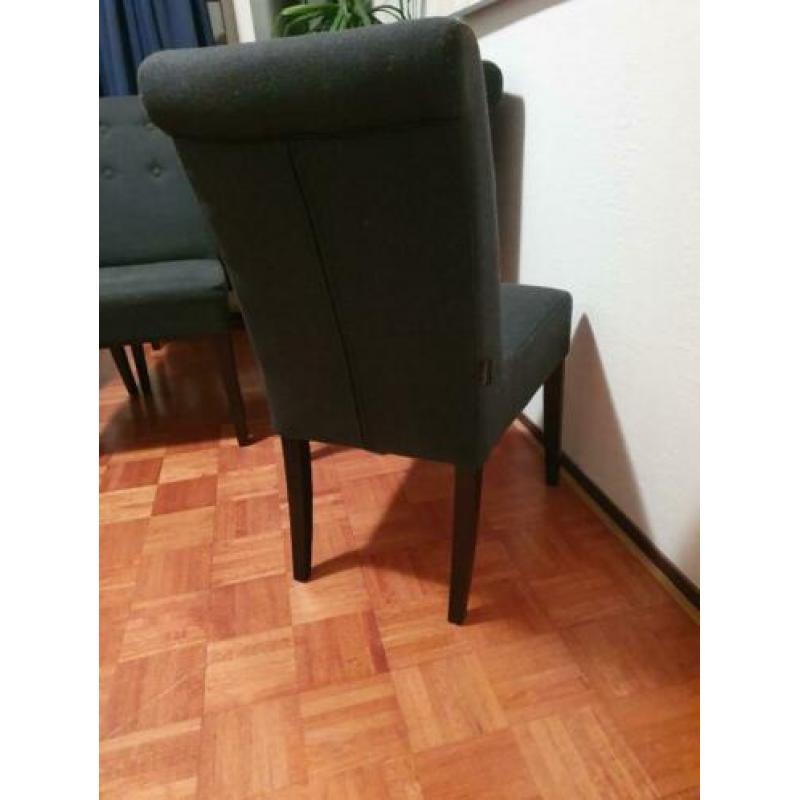 6 eetkamer stoelen totaal 120,00 euro