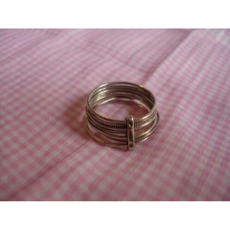 ?€24,50 MOOIE ANTIEKE ZILVEREN RING MT 17 - vcmr