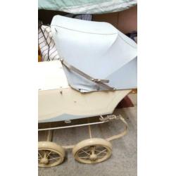 Poppenwagen