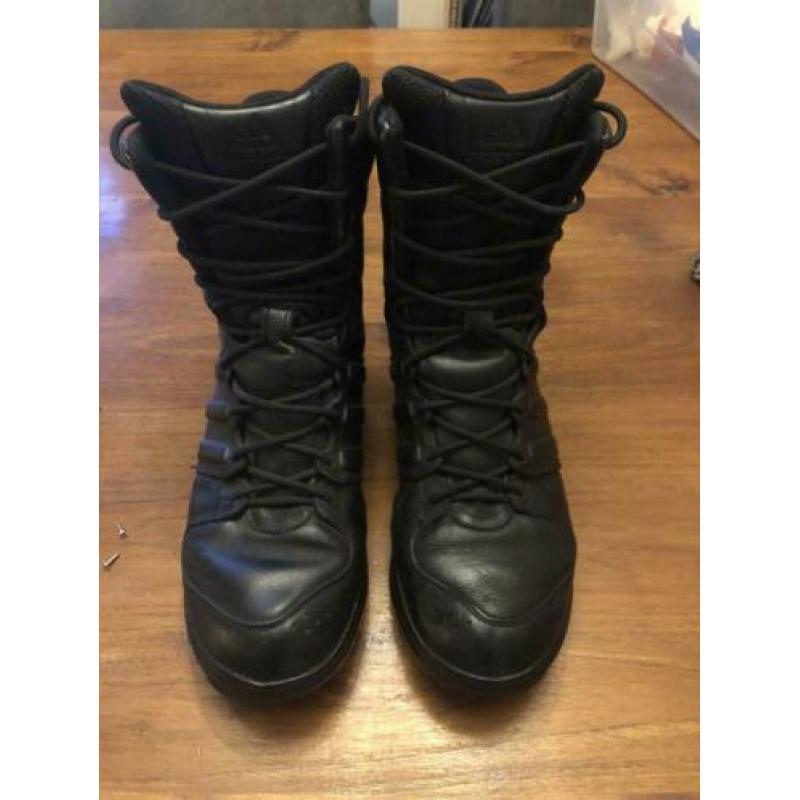 Adidas GSG-9.7 BERGSCHOENEN