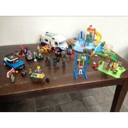 Diverse Playmobile sets oa zwembad en camper