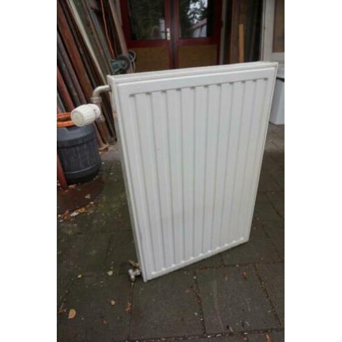 Radiator Radson van 90 hoog x 60 breed en 10 cm diep