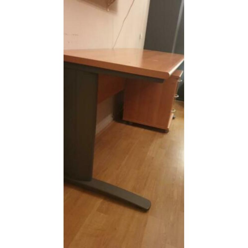 Bureau met ladeblok 160x60x75