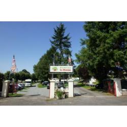 kleine camping Frankrijk bourgogne groot zwembad,v.a.13.=