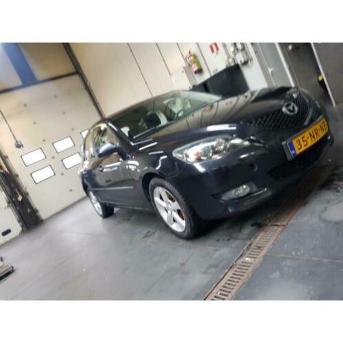 Mazda 3 1.6 Hatchback 2004 Zwart