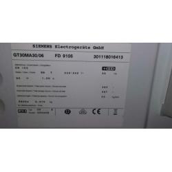 Diepvries kist Siemens .2jr. Z.g.a.n