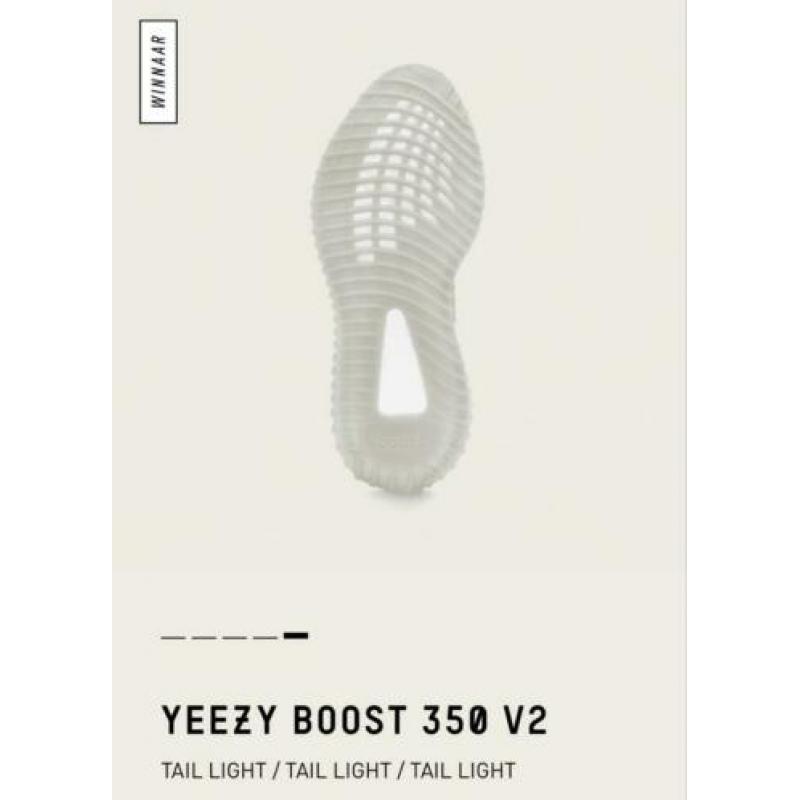 Yeezy Boost 350 V2 Tail Light - maat 42