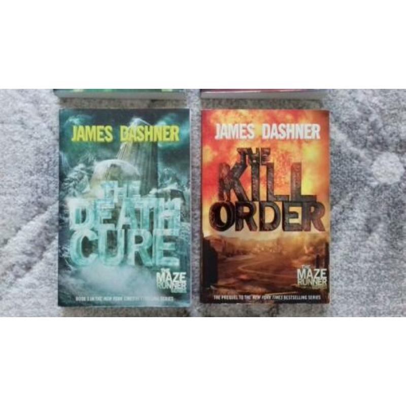 Maze Runner serie box set+ The Fever Code door James Dashner