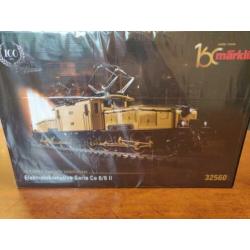 ** NIEUW ** Märklin 32560 Gouden Krokodil Ce 6/8 II van SBB