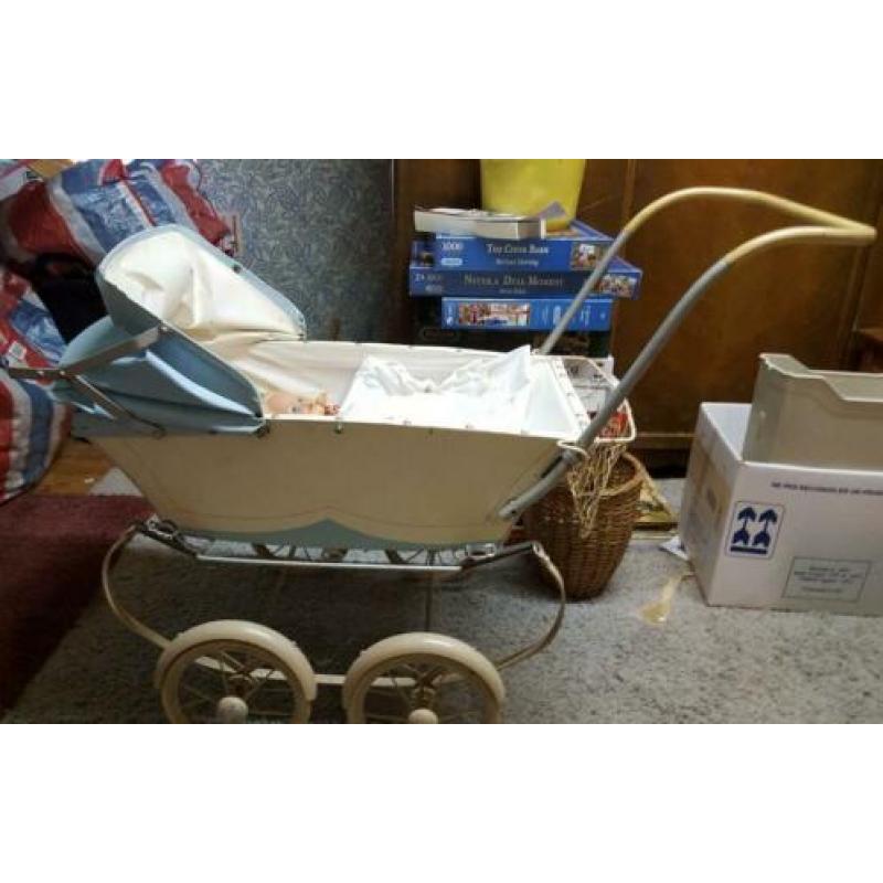 Poppenwagen
