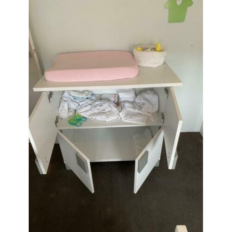 Complete baby kamer en kinderwagen bugaboo cameleon+maxicosi