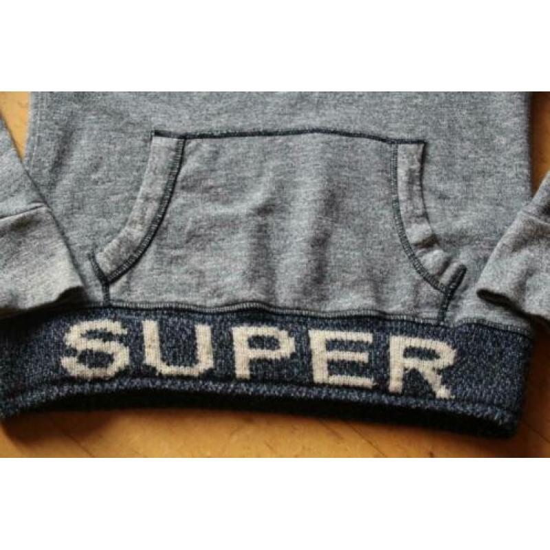 Leuke hoody van Superdry maat L.