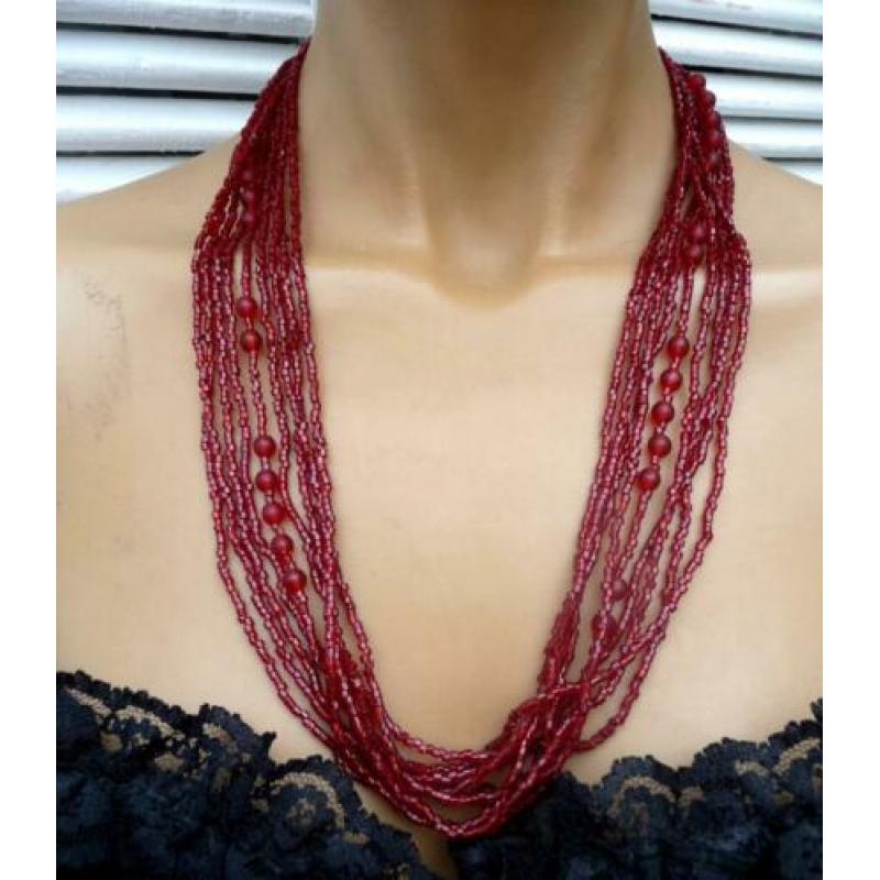 Meerdere strengels fijne glas kralen ketting collier
