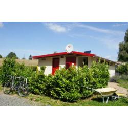 kleine camping Frankrijk bourgogne groot zwembad,v.a.13.=