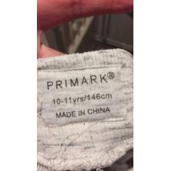 Joggingsbroek jongens maat 146. Weinig gedragen!