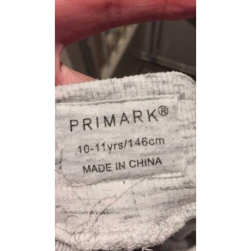 Joggingsbroek jongens maat 146. Weinig gedragen!
