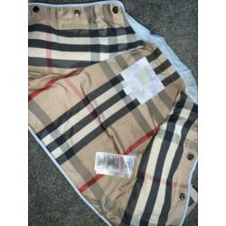 Burberry baby zomer jasje maat 62 68 3 maanden