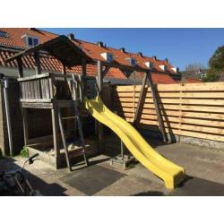 Houten speelhuisje