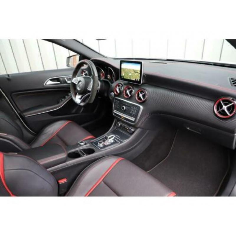 Mercedes-Benz A-Klasse 45 AMG 4-Matic 381PK Aut7 Performance