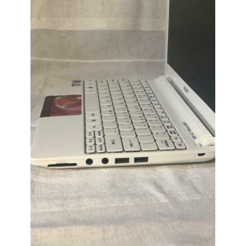 Acer - Laptop- Aspire One - Mini
