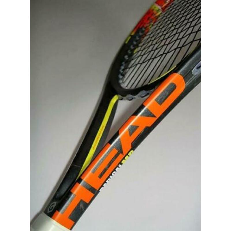 Trendy Tennis Racket Graphene Radical MP met bewaar Tas