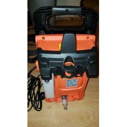 NIEUW: Black & Decker hogedrukreiniger