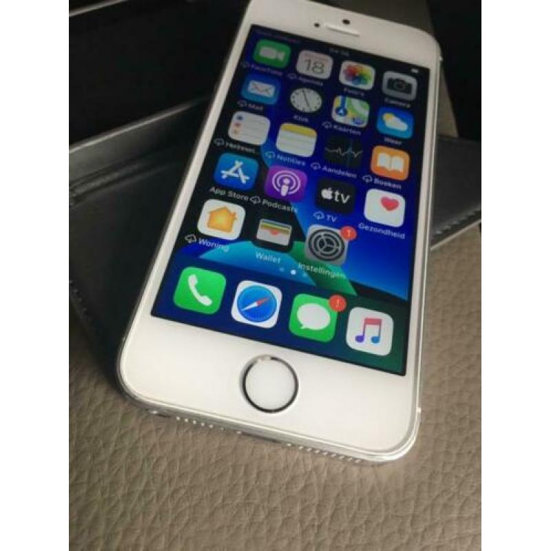 Zeer mooie iphone Se 32gb.