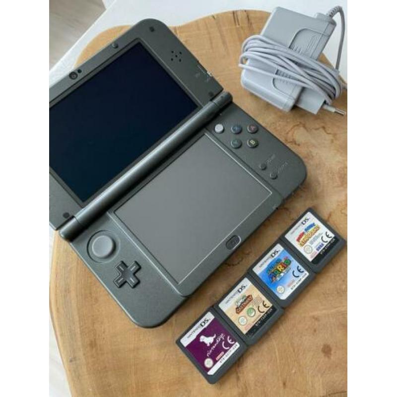 New Nintendo 3ds XL Black (DEFECT)