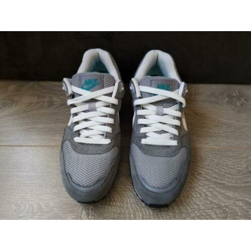 Nike dames sneakers | Maat 38,5 (valt als 38)