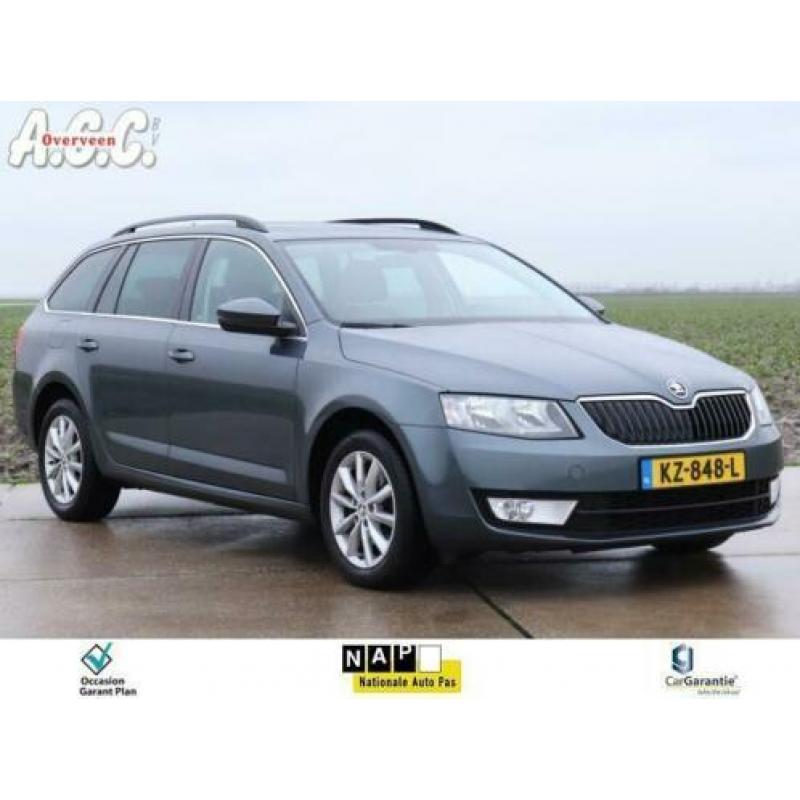 Skoda Octavia 1.6 TDi AUTOMAAT Leer Navi Euro 6 (bj 2016)