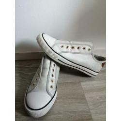 Mooie crème sneakers dames maat 41 geen veters nodig