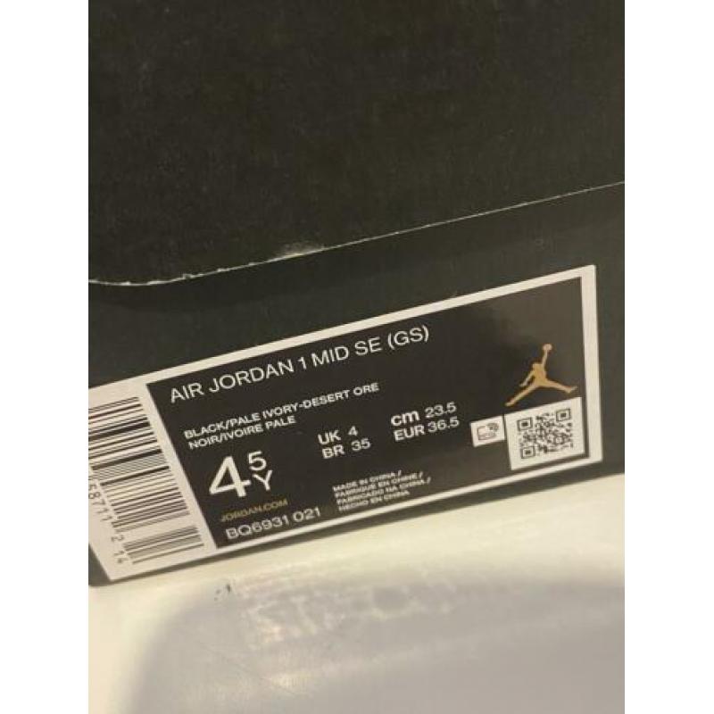 Jordan 1 mid maat 36,5 Leopard nieuw