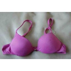 TRIUMPH roze BH maat 75A 75 A