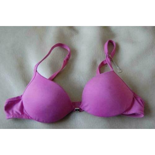 TRIUMPH roze BH maat 75A 75 A