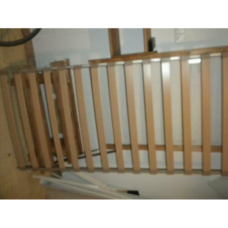 Stevige lattenbodem/ bedbodem 90 bij 200 cm