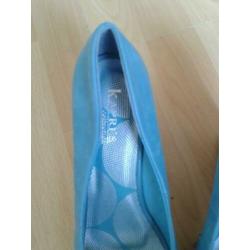 NIEUW(STAAT)! Kapri's; SUPER sleehak schoenen - peeptoe; 40