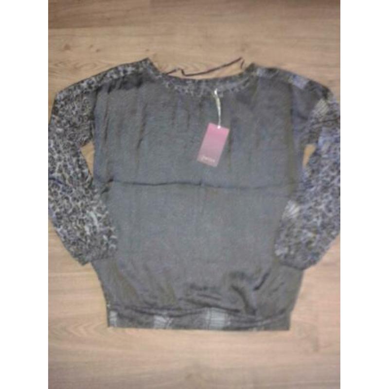 Nieuwe blauwe top van Geisha Maat S
