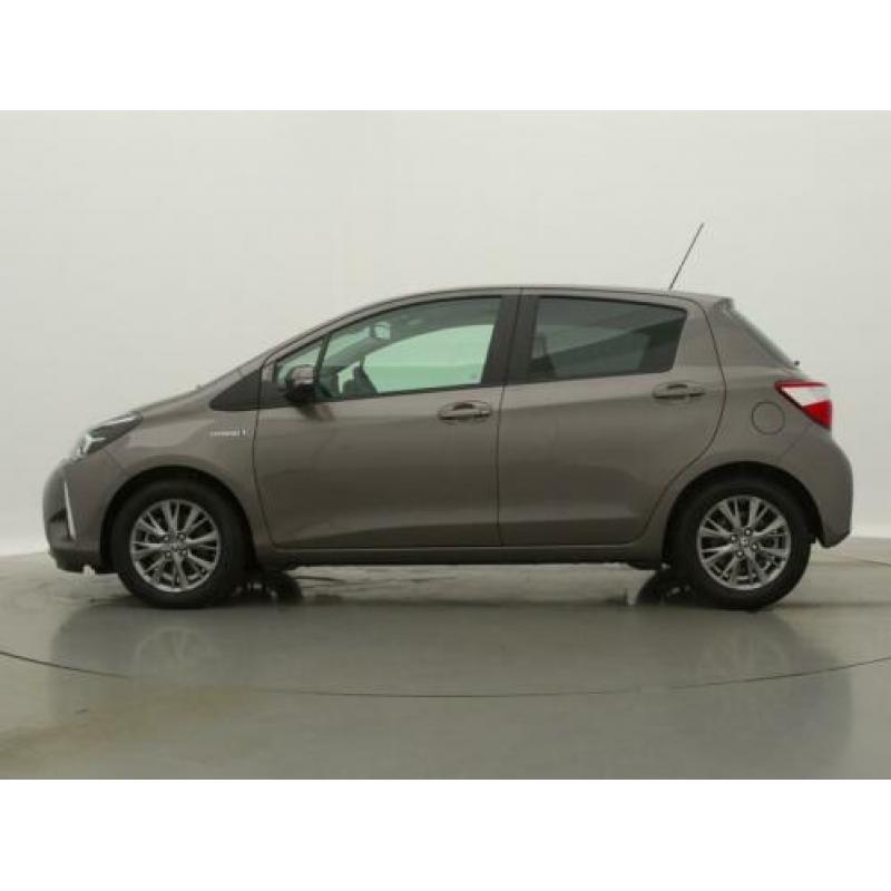 Toyota Yaris 1.5 Hybrid Dynamic DAB+ radio | Navigatie | Ori