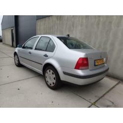 Volkswagen Bora 1.4-16V Trendline