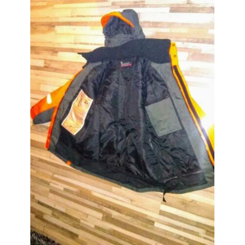 Zeevis jas + broek vanaf de kant of op de boot