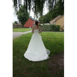 Prachtige trouwjurk maat 38/40