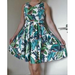 Zomerjurk bloemen, maat M, NIEUW