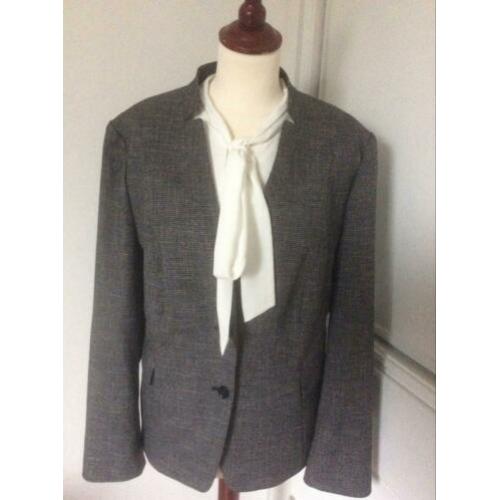 Nieuw Gerry Weber colbert, klein motiefje grijs/wit/zwart 46