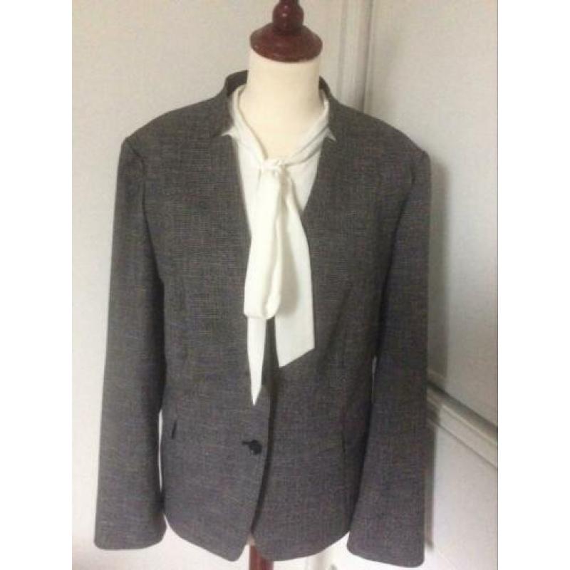 Nieuw Gerry Weber colbert, klein motiefje grijs/wit/zwart 46