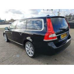 Volvo V70 T5 Kinetic Automaat (bj 2014)