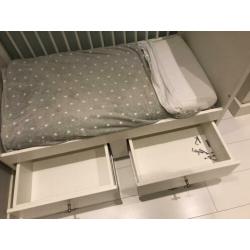 Ledikantje, handgemaakt Rivièra Maison stijl